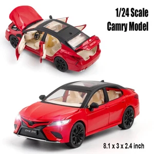 Toyota Camry 1:24 Scale Diecast Model Car Toy Collectible Sound&Light Kids Gift - Picture 1 of 13