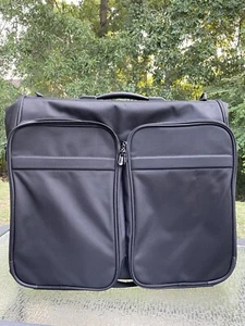 Briggs & Riley Baseline Luggage Deluxe Garment Bag 370-4 Shoulder Strap Black - Picture 1 of 19
