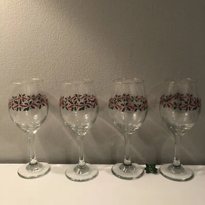 Vintage set of four ribbons & Holly berry Christmas Water ,Wine Goblets Lot/4 - Picture 1 of 6