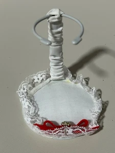 Madame Alexander Scarlett Once Upon a Stand - Bild 1 von 3