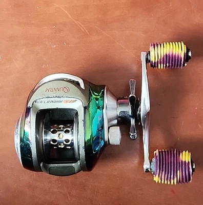 QUANTUM ENERGY PT BRENNER BAITCASTROLLE E770PT Rechtshand Retrieve 7,0:1  - Bild 1 von 4
