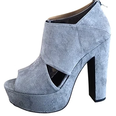 ALDO DEGIOZ Women Gray Suede Peep Toe Platform Block Heels - Image 1 of 4