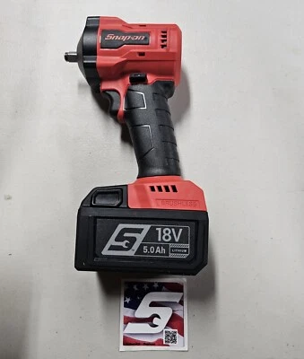 Snap On Tools CT9038 3/8” Llave de impacto rechoncha sin escobillas 18V con batería de 5,0 Ah Foto 1 de 4