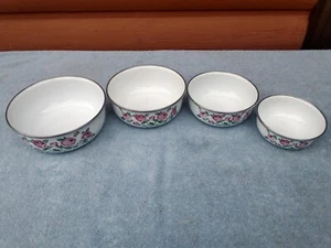 Vintage Enamelware Rose Floral Nesting Mixing Serving Enamel Metal Bowl - Picture 1 of 13