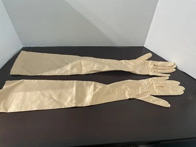 Guante brazo mujer vintage 1960 con estrás falso. Color Melocotón Talla 7  Foto 1 de 3