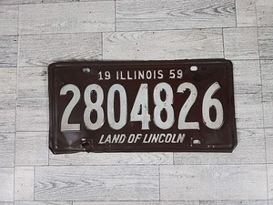1959 Vintage ILLINOIS License Plate "2804826" LAND OF LINCOLN Mancave Garage - Picture 1 of 3