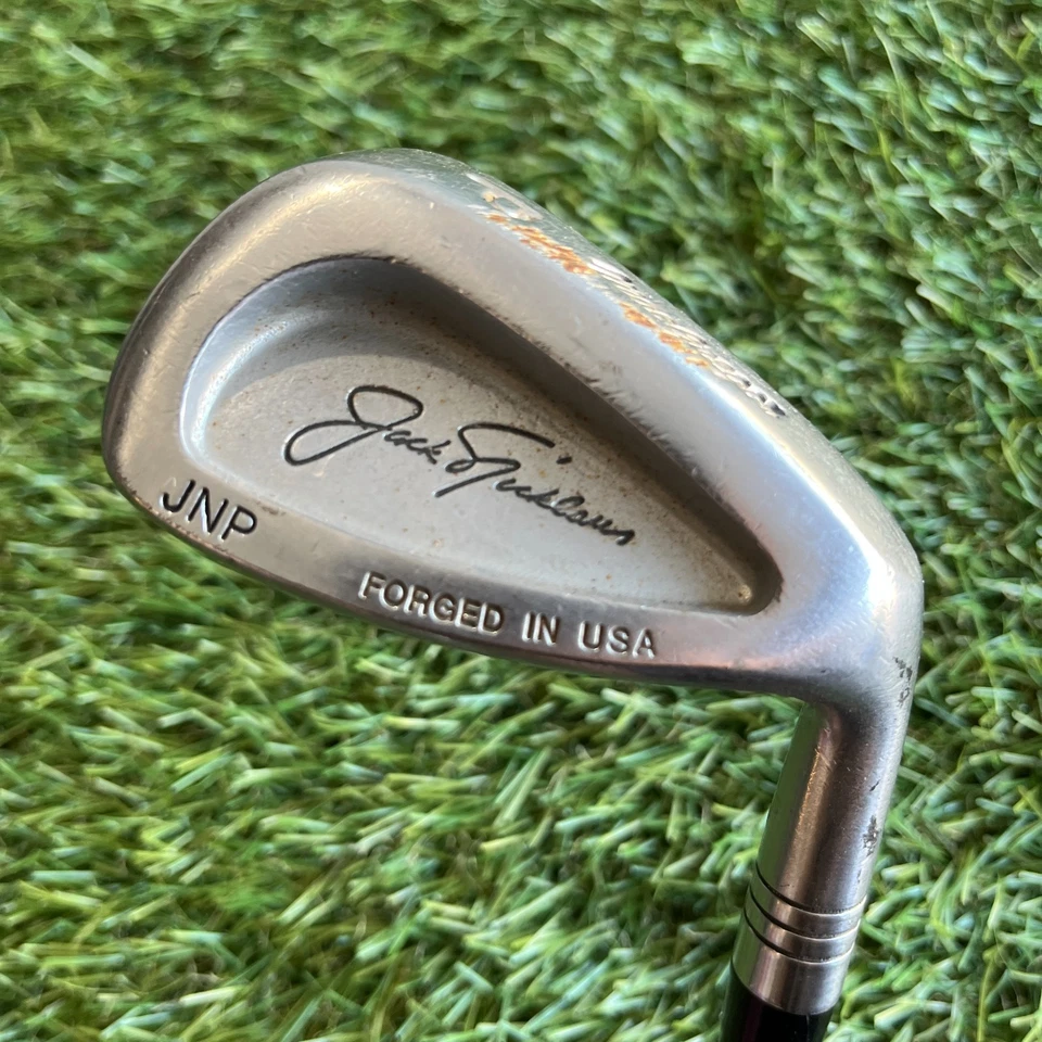 Cuña de lanzamiento forjada MacGregor Jack Nicklaus JNP 35,75" acero forjado derecho Foto 1 de 4