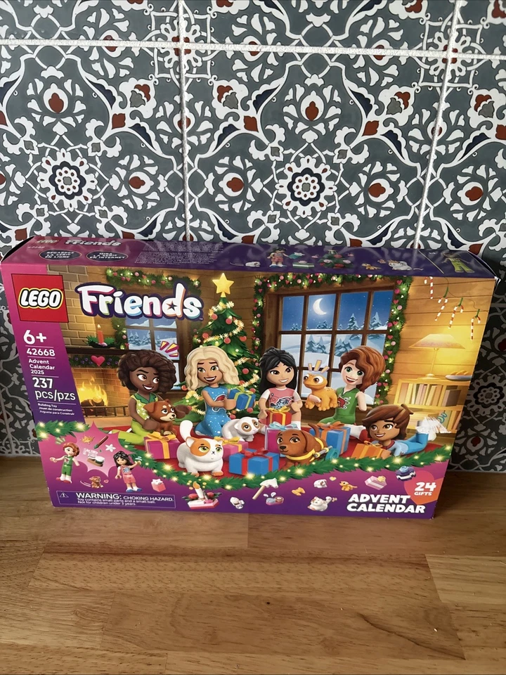 NEW LEGO Friends Christmas Advent Calendar 2025 #42668 237 PCS - Image 1 of 4