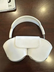 Apple AirPods Max - Picture 1 of 4