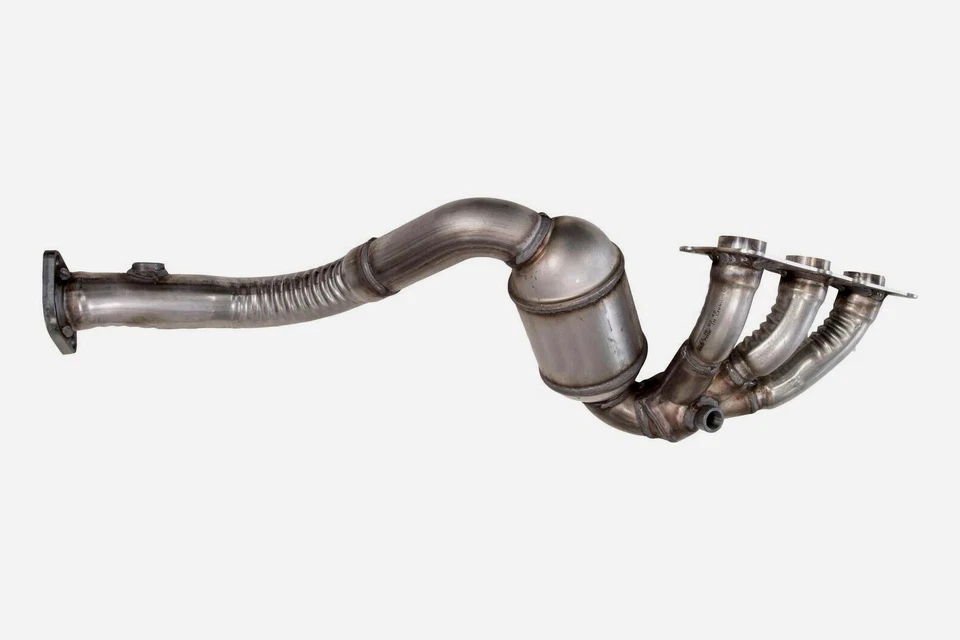 FITS: 2006 BMW 330XI 3.0L Front Manifold Catalytic Converter - Image 1 of 1