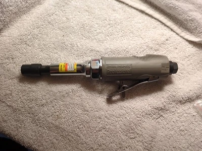 CENTRAL PNEUMATIC Air Die Grinder With 3-in Extension. Box=Destroyed~~Tool=Fine - Imagem 1 de 4