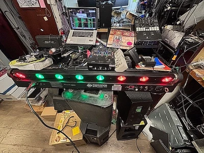 ADJ Sweeper Beam Quad LED 8-zone RGBW LED Linear Lighting Fixture - Image 1 of 4