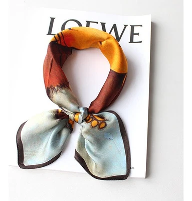 Women's 53cm Pure Silk Scarf Cartoon Animal Print Small Square Sweet Style - Изображение 1 из 3