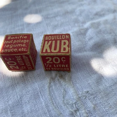 Lot De 2 Boites Bouillon Kub En Carton 2cm Publicitaire  - Photo 1/4