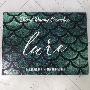 Blend Bunny Cosmetics LURE 24 Shades For The Mermaid Within Eyeshadow Palette - Picture 1 of 9