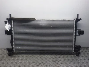 Radiador Ford C-Max II (DXA) 1.6 Ti 77kW 105PS BV61-8005-AC - Imagen 1 de 2