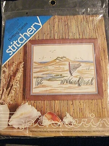 New  Spinnerin  Drifting Sands   Embroidery Beach  14x18 Kit                 /C1 - Picture 1 of 4
