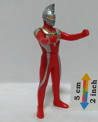 Figura Vinilo Ultraman Max 2013 Bandai 5.5" Foto 1 de 4