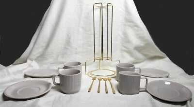 Tazas y platillos de café espresso de cerámica blanca soporte dorado y cuchara dorada (juego de 4) Foto 1 de 4