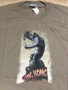 Vintage 2009 KING KONG Classic Movie T-Shirt Building Airplane L Freeze New NWOT - Picture 1 of 8