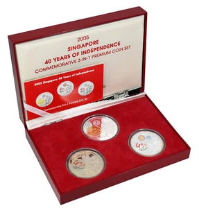 Singapore 2005 '40 Years of Independence' Premium Set Silver + 2.3g Gold Mtg.300 - Picture 1 of 7