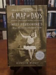 A MAP OF DAYS by Ransom Riggs (Miss Peregrine's Peculiar Children) 1ST ED - 1ST - Bild 1 von 5