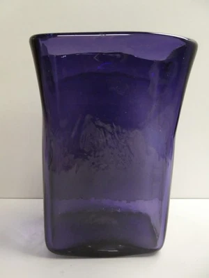 LARGE HEAVY VINTAGE PURPLE ART GLASS CUP VASE - image 1 of 4