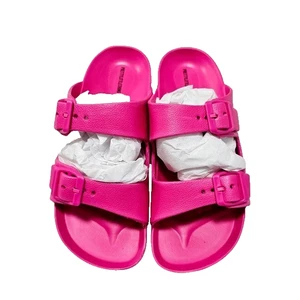 Sandalias PrettyLittleThing Rosa Punta Redonda Suela Gruesa Hebilla EE. UU. 7/Reino Unido 5 Nuevas con Etiquetas - Imagen 1 de 4