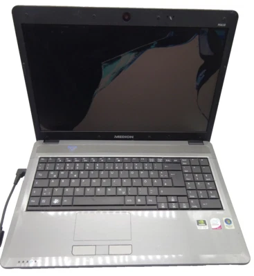 Medion Akoya P6618 (MD 97620) Notebook*OHNE RAM & HDD*Für Ersatzteil DEFEKT#N619 - Bild 1 von 4