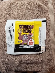 1982 Topps Donkey Kong Wax Wrapper (1) - EX-NM *TEXCARDS* - Picture 1 of 2