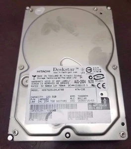 Hitachi Deskstar 14R9202 123.GB 7200RPM ATA IDE 3.5 IDE Hard Drive BA1140 - Picture 1 of 2