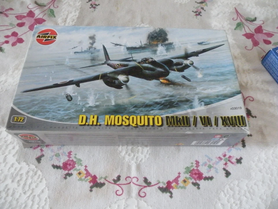 vends maquette avion mosquito  airfix 1/72 ref 3019 - Photo 1/1