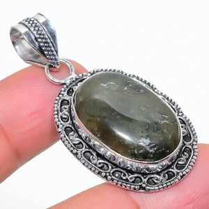 Labradorite Gemstone Handmade 925 Sterling Silver Jewelry Pendant Sz 1.8" - Picture 1 of 1
