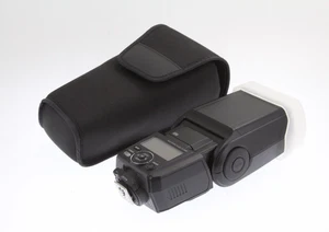 Olympus FL-900R Flash Unit for OM System Cameras - Picture 1 of 11