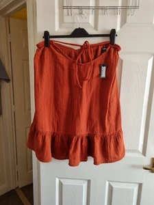 BOOHOO SKIRT SIZE 10 BNWT - Picture 1 of 1
