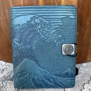 KINDLE Cover Oberon Design Leather Hokusai Wave - Picture 1 of 7