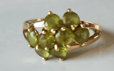 Natural Green Peridot Cluster Cocktail Ring 14k Yellow Gold Size 7 - Image 1 of 4