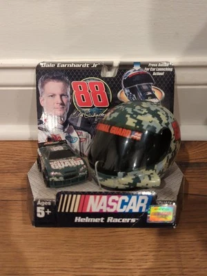 Casco de corredor Dale Jr NASCAR, nuevo en caja. NASCAR 2009 Foto 1 de 3