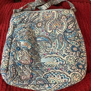 Vera Bradley Cross Body Blue Peacock Design Adjustable Strap - Picture 1 of 8