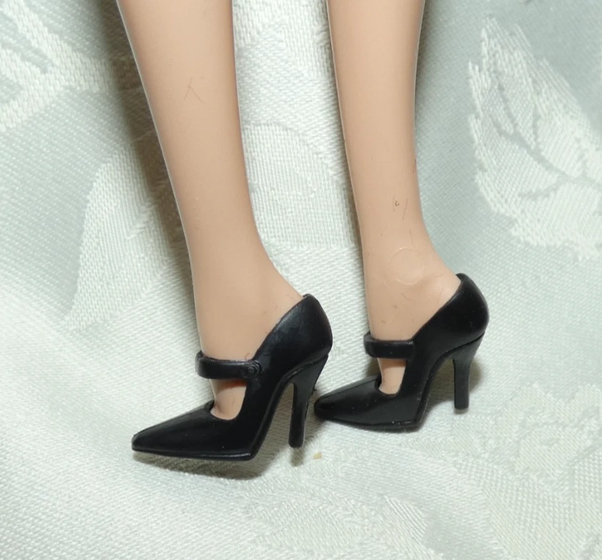 BARBIE SHOES -MODEL MUSE 2007 POINTED TOE HIGH HEEL MARY JANE PUMPS BLACK 4 DOLL - Image 1 of 4