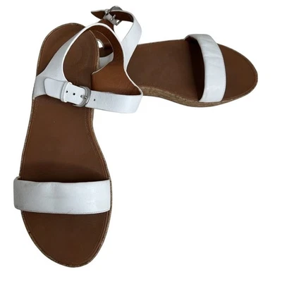 Sandalias de cuña Fitflop de cuero blanco con correa ajustable y hebilla talla 10 Foto 1 de 4