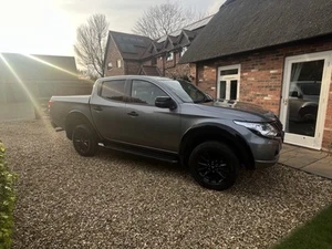 Mitsubishi L200 2.4 DI-D DC Challenger 4WD Euro 6 4dr - Picture 1 of 17