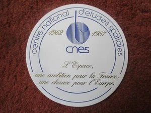 AUFKLEBER STICKER AUFKLEBER 25 JAHRE CNES FRANZÖSISCHE AGENTUR SPACE ESA SPACE - Bild 1 von 1