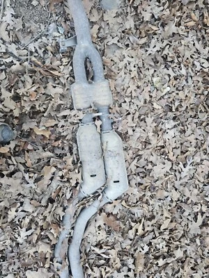 Nuevo convertidor BMW 528i 1997 1998 OEM 18301745555 Foto 1 de 3