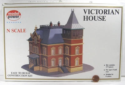 Model Power Model RR N Scale Model Building   Victorian House #1526   C7X - Image 1 of 4