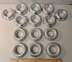 14 EXCELENTES MOLDES VINTAGE DE ALUMINIO REDONDO MINI BUNDT SARTÉN GELATINA DONUT PASTELERÍA - Imagen 1 de 7
