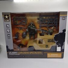 U.S ARMY officially licensed "Explosive Specialists" 15pc Playset Vehicle & more