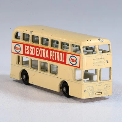Matchbox Lesney 74 Daimler Bus 1966 crema Esso gasolina extra vintage fundido a presión Foto 1 de 4