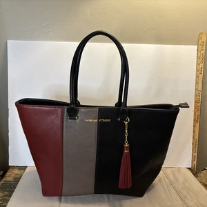 Pampered Chef 2007 Cast Iron Copper Plated Round-up from the Heart Trivit - Picture 1 of 12