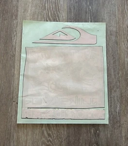NUEVO QUIKSILVER DISTRIBUIDOR AUTORIZADO VINTAGE 90’S TABLA DE SURF SNOW SKATE SURF STICKER - Imagen 1 de 4